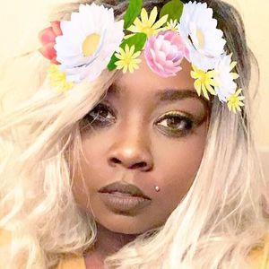 Meet your Posher, Harmoni